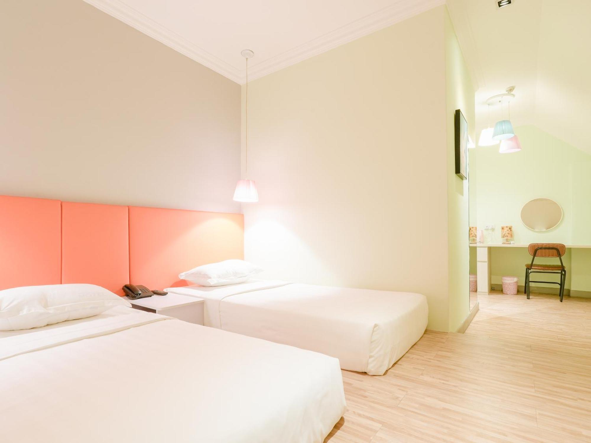 A Hotel Joo Chiat Singapore Exterior photo